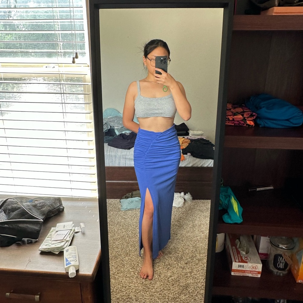 NWOT Ruched Side Slit Periwinkle Maxi Skirt